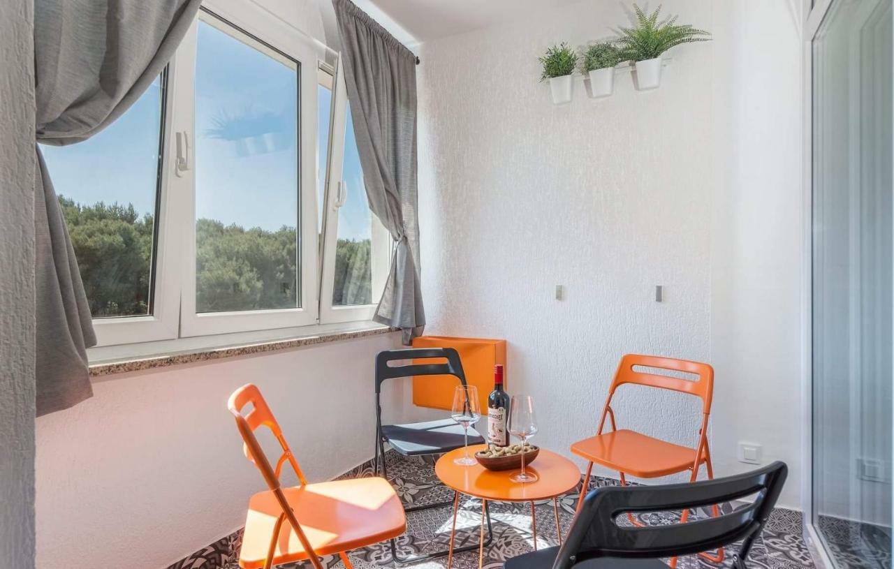Apartment Rubix Pula Buitenkant foto